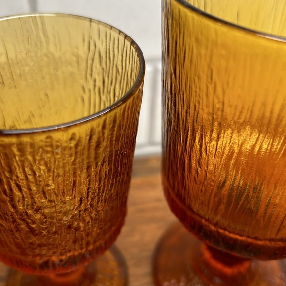 Vintage Ravenhead Siesta Mid Century Textured Stemmed Amber Glasses Set Of Four - Picture 16 of 16